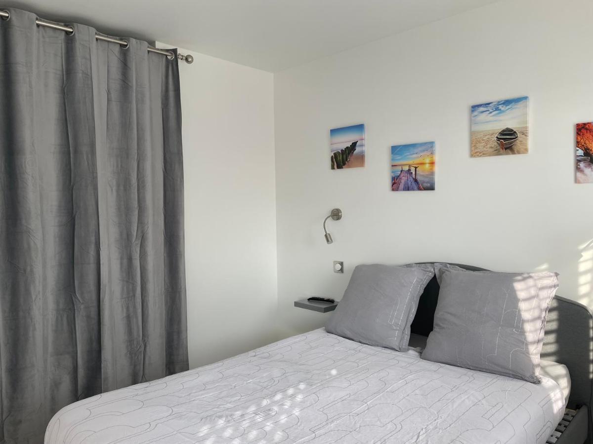 Appartement Les Pieds Dans L'Eau à Bernières-sur-Mer Extérieur photo